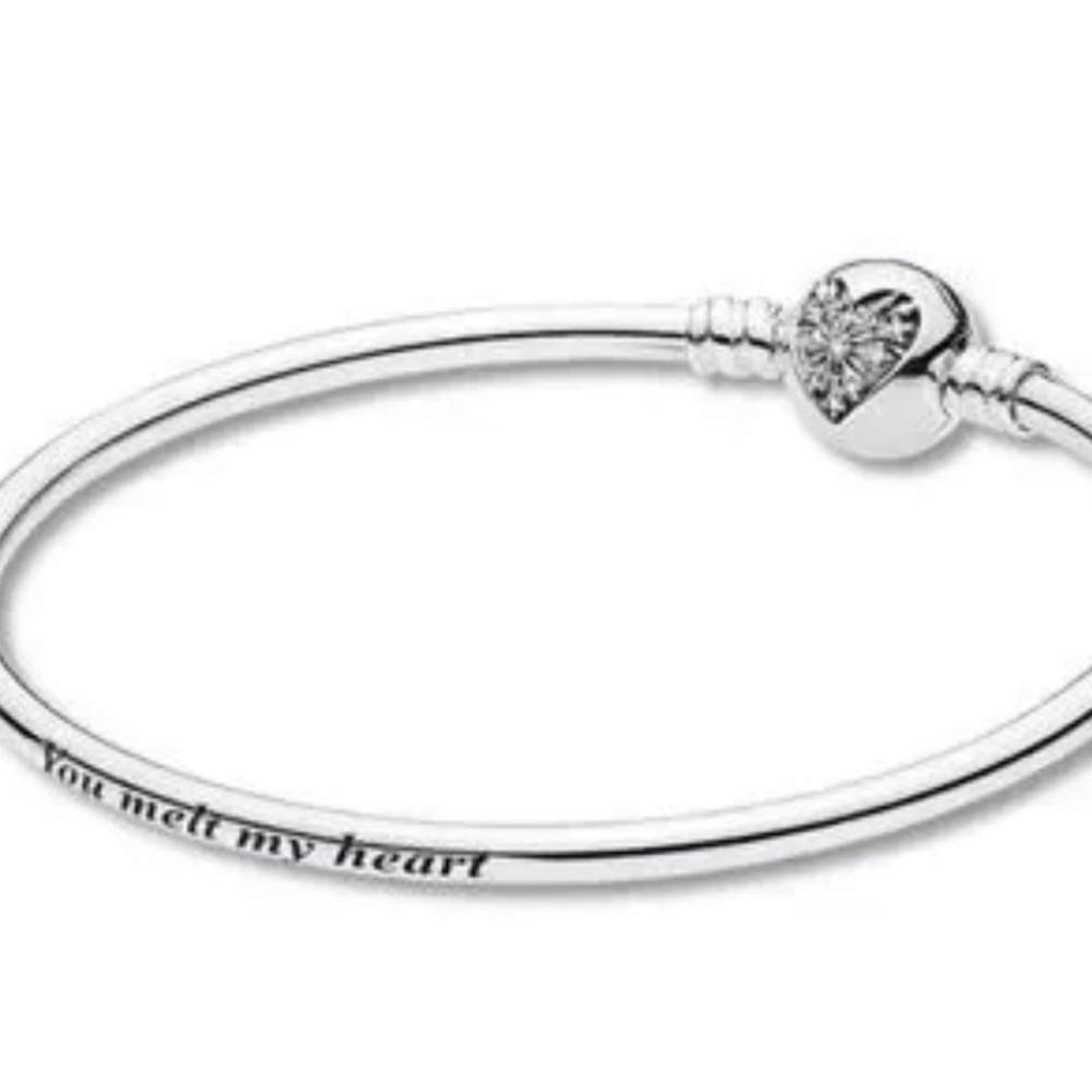 Pandora You Melt My Heart Bangle Bracelet Limited Edition Winter collection